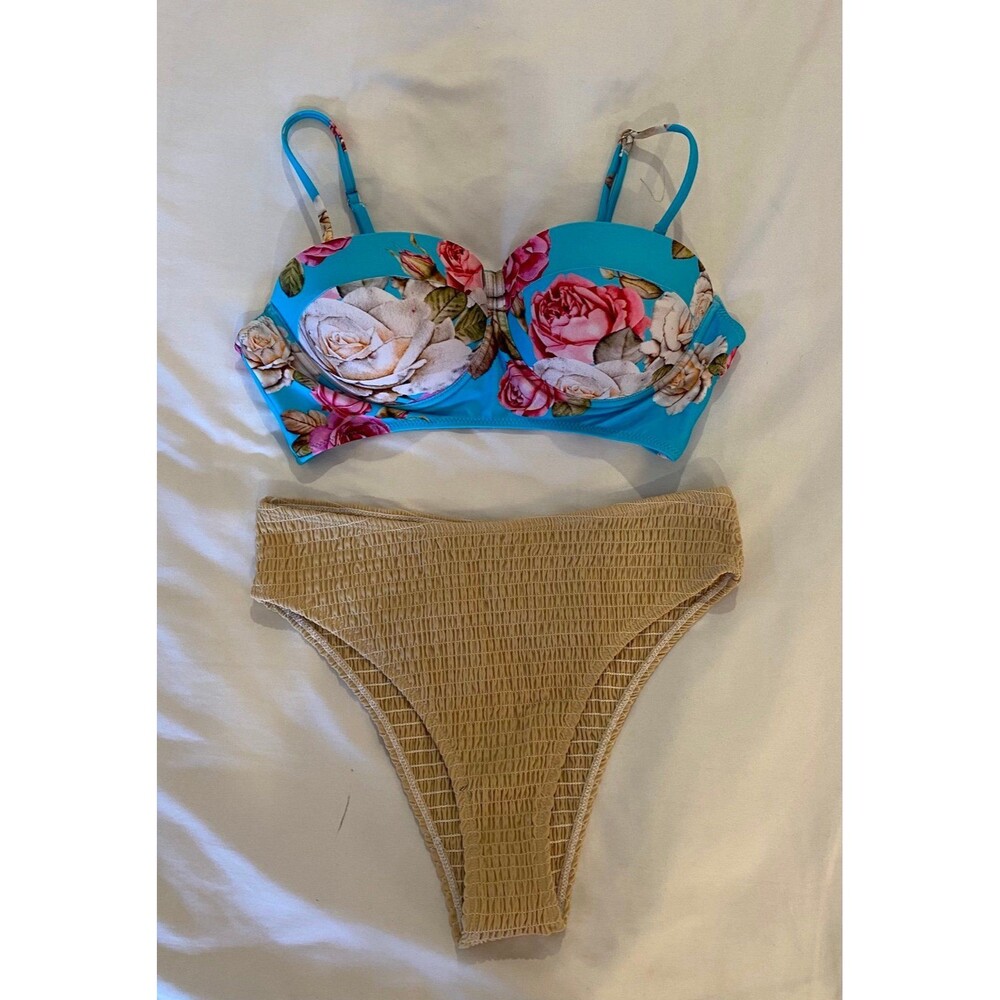 Women’s Size Large Bikini Underwire Beachy Top‎ w/ smocked bottom 4 summer Pool
